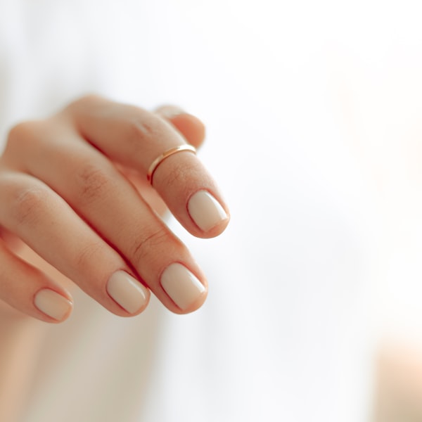 Manicure — biały